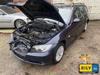 demontáž osobní automobily BMW 3-serie 318I 2007/2