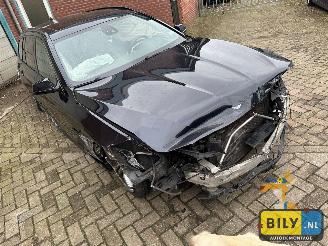 BMW 5-serie F11 530D N57 carbon schwarz metallic (416) picture 2