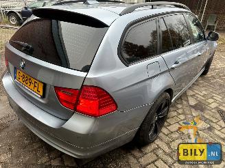 BMW 3-serie E91 320i N43 blue-water metallic (896) picture 3