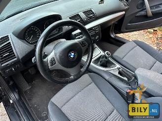 BMW 1-serie E87 116i N45 black-sapphire metallic (475) picture 8
