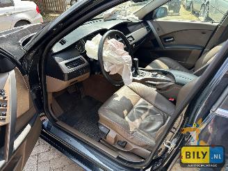 BMW 5-serie E60 525D M57N black-sapphire metallic (475) picture 9