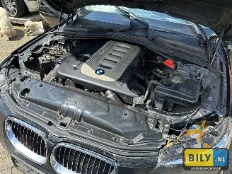 BMW 5-serie E60 525D M57N black-sapphire metallic (475) picture 19