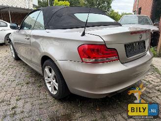 BMW 1-serie BMW E88 118i N43 kaschmir-silver metallic picture 4