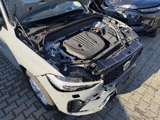 Volvo Xc-60 T6 ultra dark awd / Panorama/ Luchtvering picture 21