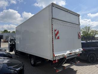 Iveco Daily 72C18 Koffer Hi-Matic luchtvering picture 6