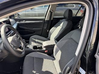 Volkswagen Golf Variant 1.5 Tsi Goal picture 8