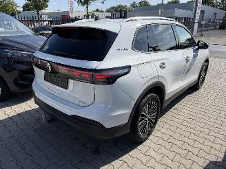 Volkswagen Tiguan 1.5 eTSI Goal picture 4
