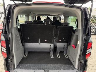 Ford Tourneo Custom L2 9-persoons picture 10