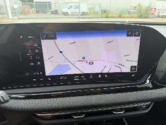 Audi A6 avant 2.0 TDI 150kw / Quattro/ Panorama/ Nieuw model picture 16