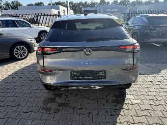 Volkswagen T-Roc 1.5 eTSI DSG 85 KW Life picture 5