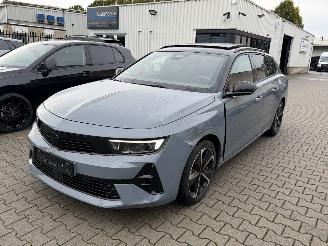 krockskadad bil auto Opel Astra Kombi Sport / GS-Line 2025/8