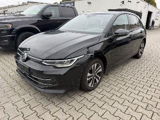 Schadeauto Volkswagen Golf 1.5 TSI Goal 2025/1