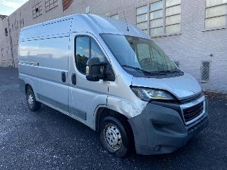 Peugeot Boxer PACK CD AIRCO picture 2