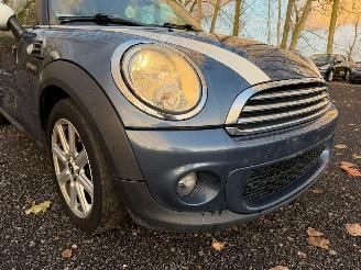 Mini Cooper D picture 4