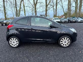 skadebil auto Ford Ka TITANIUM 2013/11
