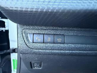 Peugeot 208 ALLURE picture 33