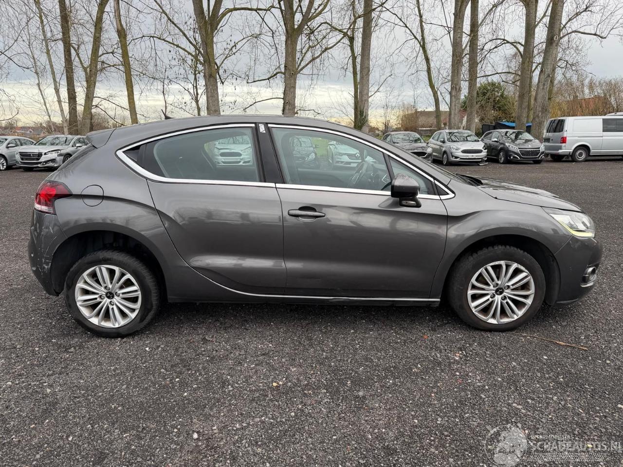 DS Automobiles DS 4 SO CHIC