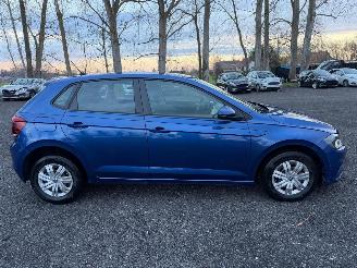 skadebil auto Volkswagen Polo TRENDLINE 2019/1