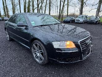 Audi A8 QUATTRO picture 2