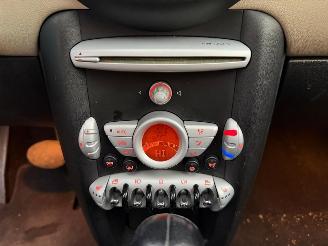 Mini Cooper 1.6 D picture 26