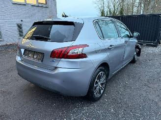 Peugeot 308 II ALLURE picture 19