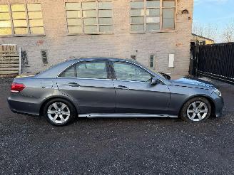 krockskadad bil auto Mercedes E-klasse 200 BLUTC/ 200 2015/6