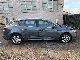 Renault Mégane 1.5 CDTI picture 1