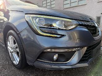 Renault Mégane 1.5 CDTI picture 3