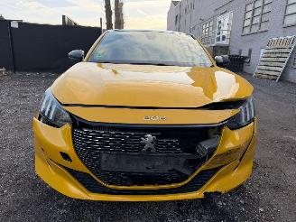 Peugeot 208 II GT LINE picture 6