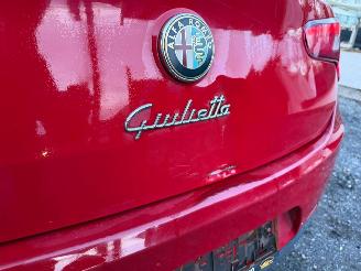 Alfa Romeo Giulietta 1.6 JTD picture 13