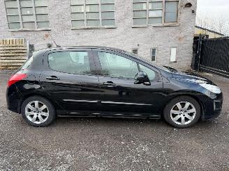 skadebil auto Peugeot 308 1.6HDI 2012/6