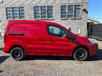 skadebil bedrijf Citroën Berlingo 1.6 HDI 2017/5