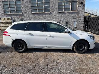 Coche accidentado Peugeot 308 II SW STYLE 2016/5