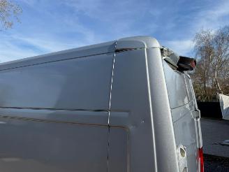 Peugeot Boxer 3.0 HDIPACK CD AIRCO picture 18