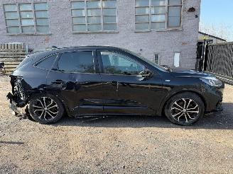 krockskadad bil auto Ford Kuga ST-LINE X 2020/9