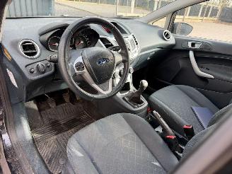 Ford Fiesta TREND picture 23