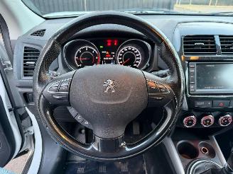 Peugeot 4008 ALLURE picture 25