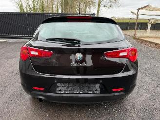 Alfa Romeo Giulietta 1.6 D picture 16