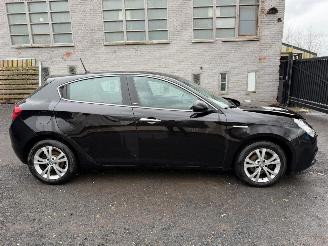 Unfallwagen Alfa Romeo Giulietta 1.6 D 2014/3