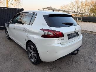 Peugeot 308 1.2 I picture 14