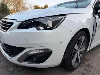 Peugeot 308 1.2 I picture 11