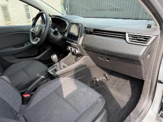 Renault Clio V CORPORATE EDI picture 24