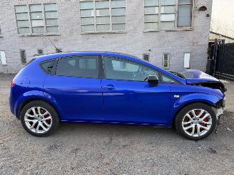 krockskadad bil auto Seat Leon CUPRA R 2011/1