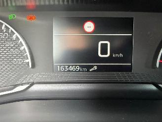Peugeot 2008 II ACTIVE picture 28