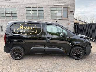 krockskadad bil bedrijf Citroën Berlingo 1.5 HDI 2020/5