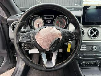 Mercedes Cla-klasse 200 picture 26