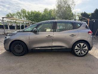 Renault Scenic IV INTENS picture 12