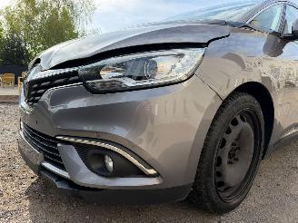 Renault Scenic IV INTENS picture 9