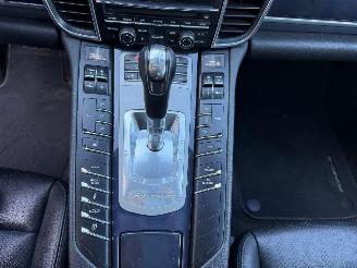 Porsche Panamera S E-HYBRID picture 32