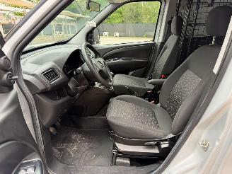 Opel Combo 1.6 picture 21